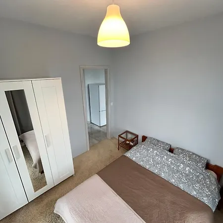 Warszawski Swit Apartment *